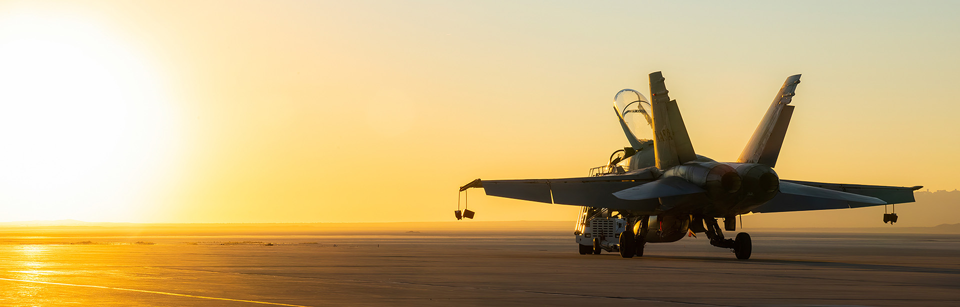 Eurofighter vor Sonnenaufgang